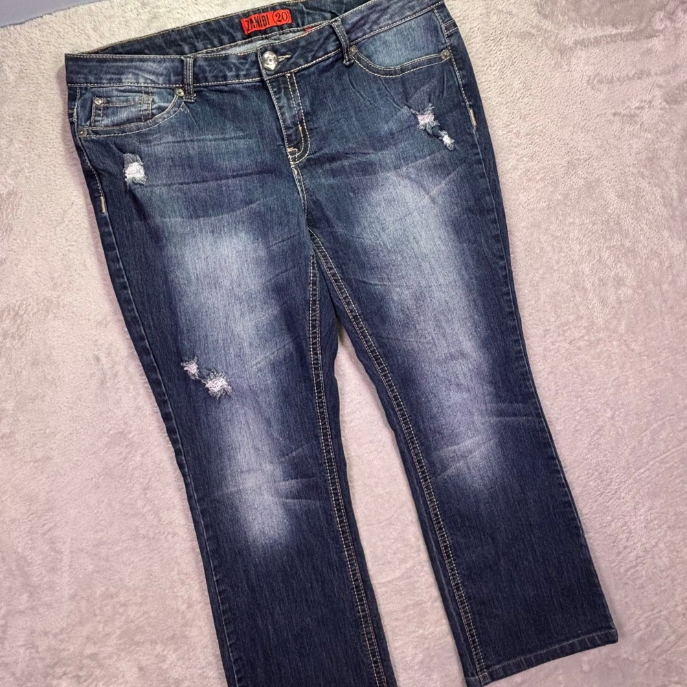 Vtg Zanadi Womens Jeans Sz 20 Blue Distressed Embroidered Rhinestone Y2K Bootcut